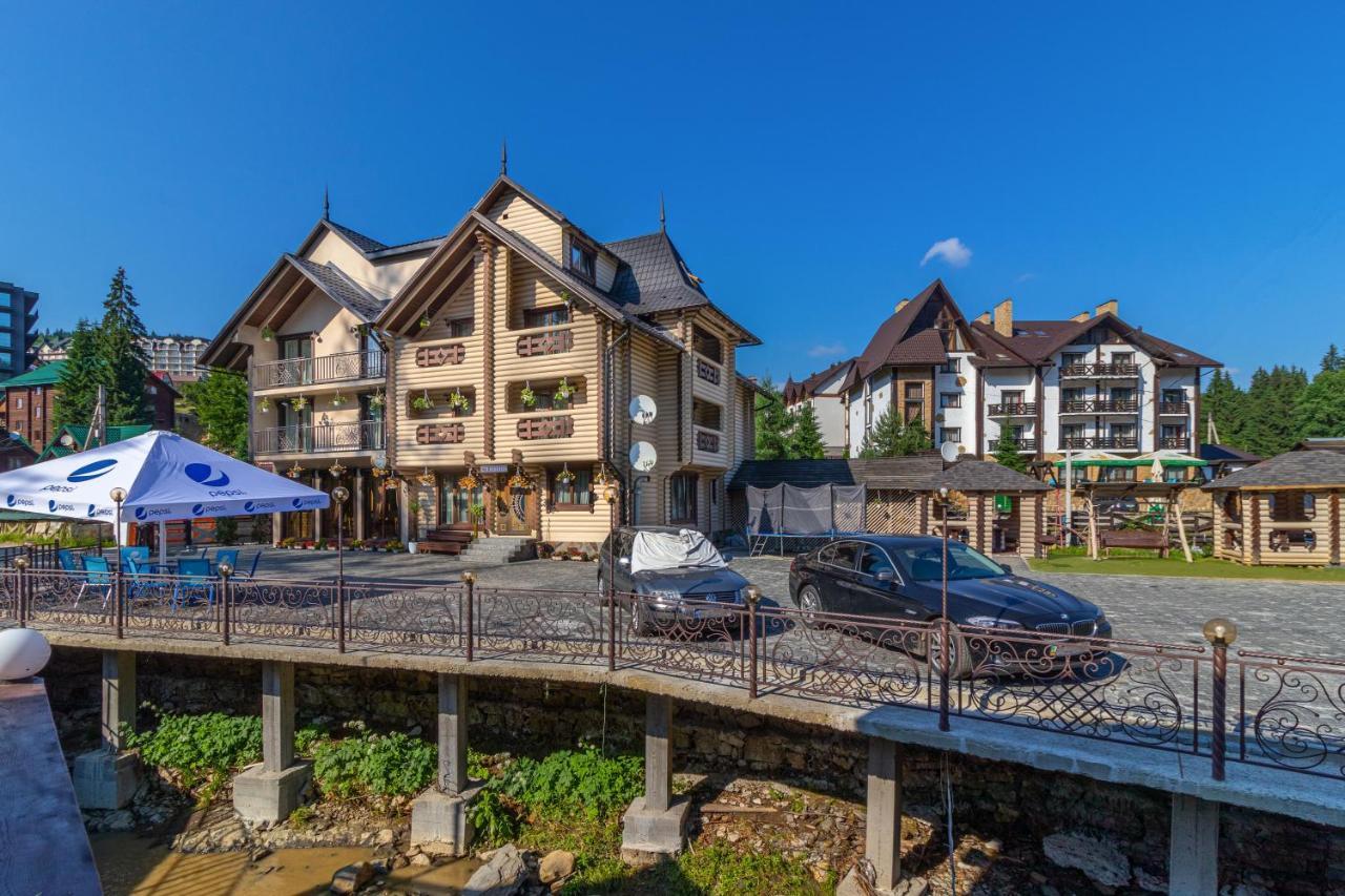 Guest House Turda Bukovel Bagian luar foto