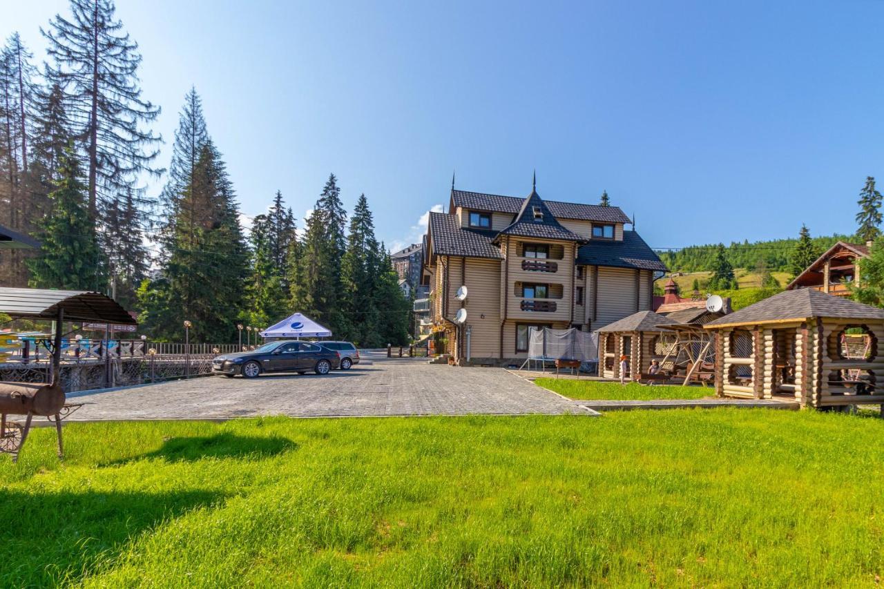 Guest House Turda Bukovel Bagian luar foto