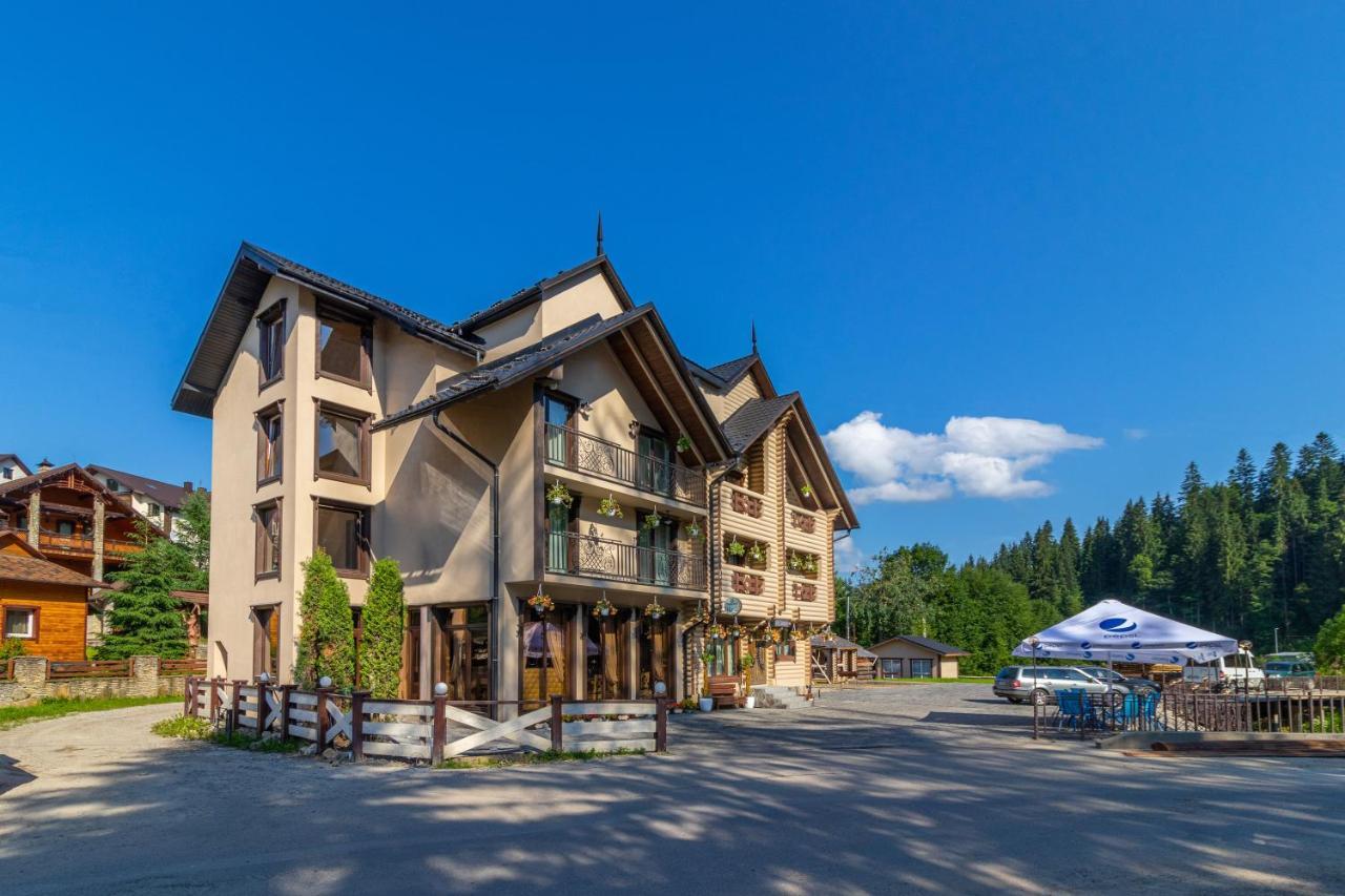 Guest House Turda Bukovel Bagian luar foto