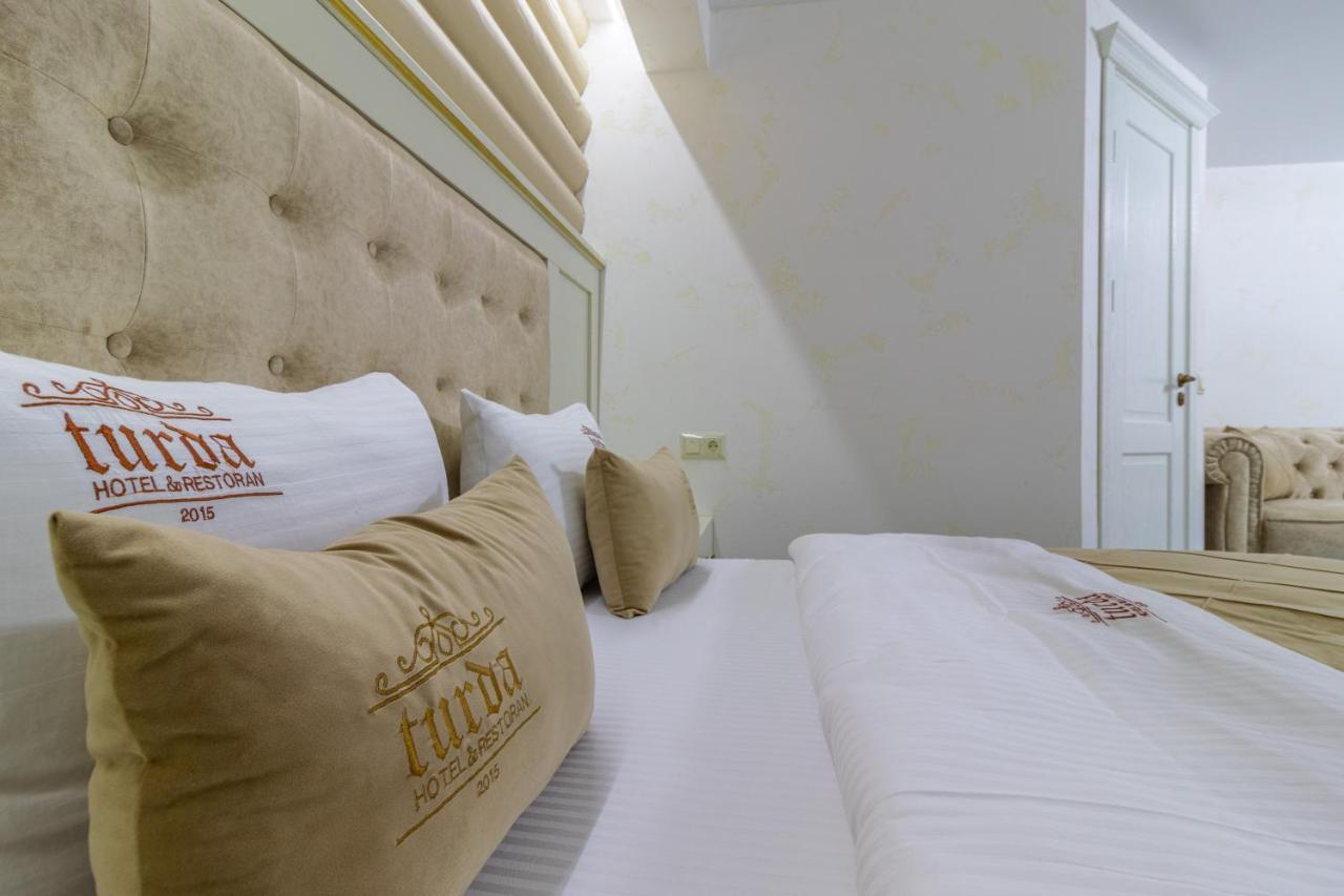 Guest House Turda Bukovel Bagian luar foto