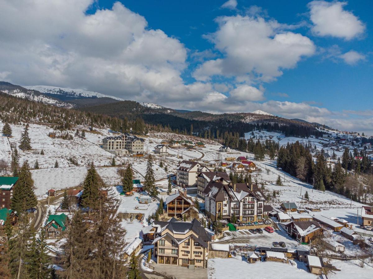 Guest House Turda Bukovel Bagian luar foto