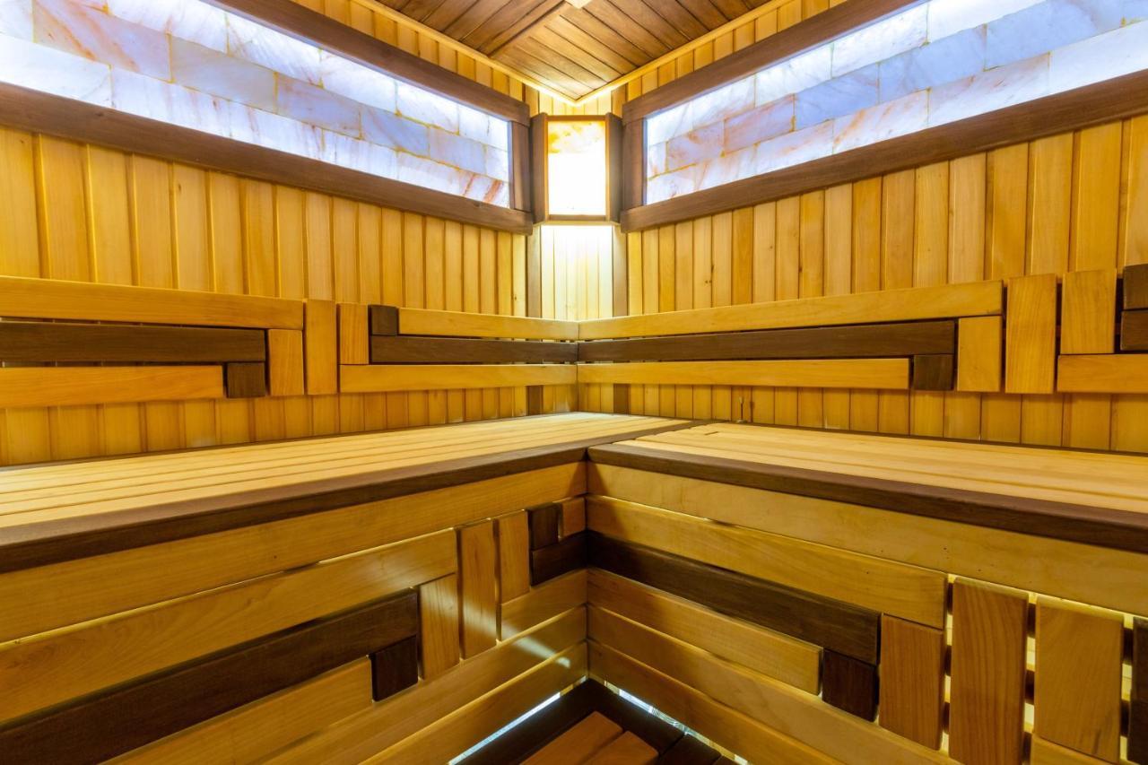 Guest House Turda Bukovel Bagian luar foto